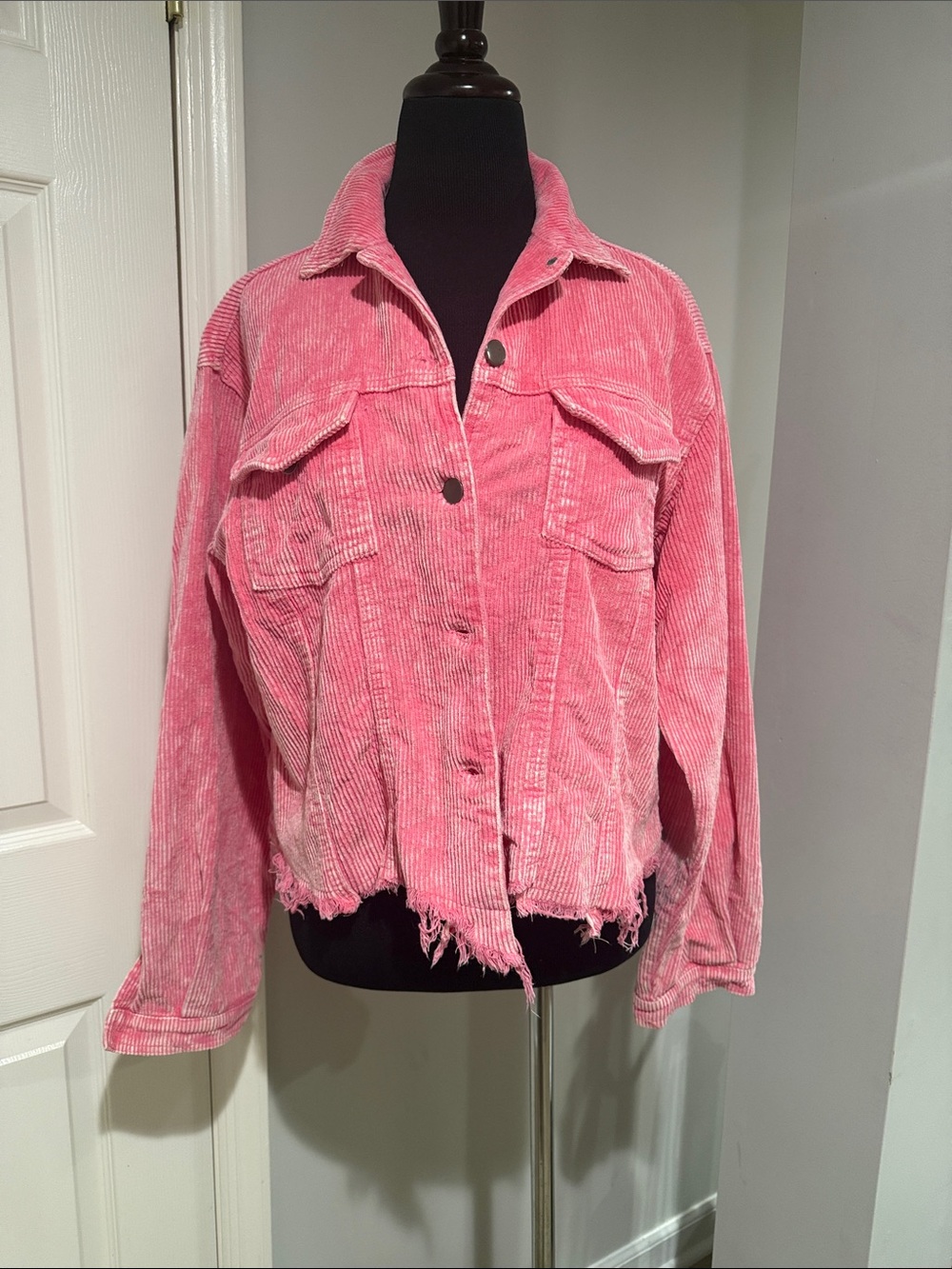 POL Pink coral Corduroy Distressed corduroy Jean Jacket M NWOT